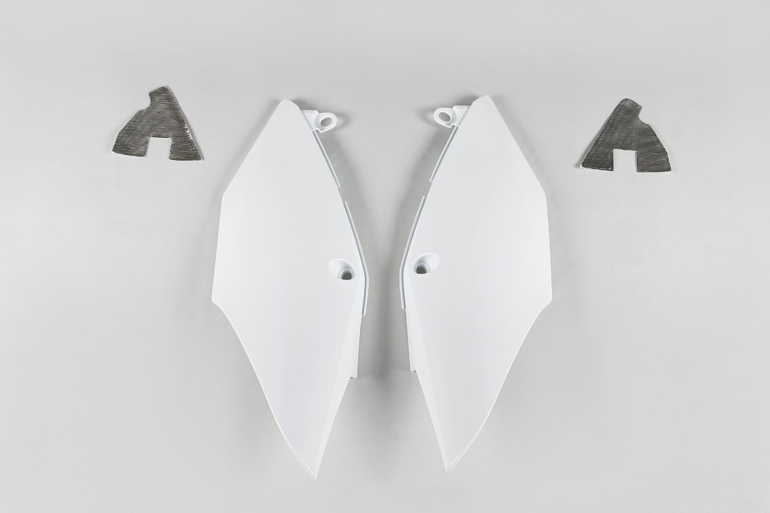 Side number plates Honda CRF 450 RX (17-20) white* HO04684-041